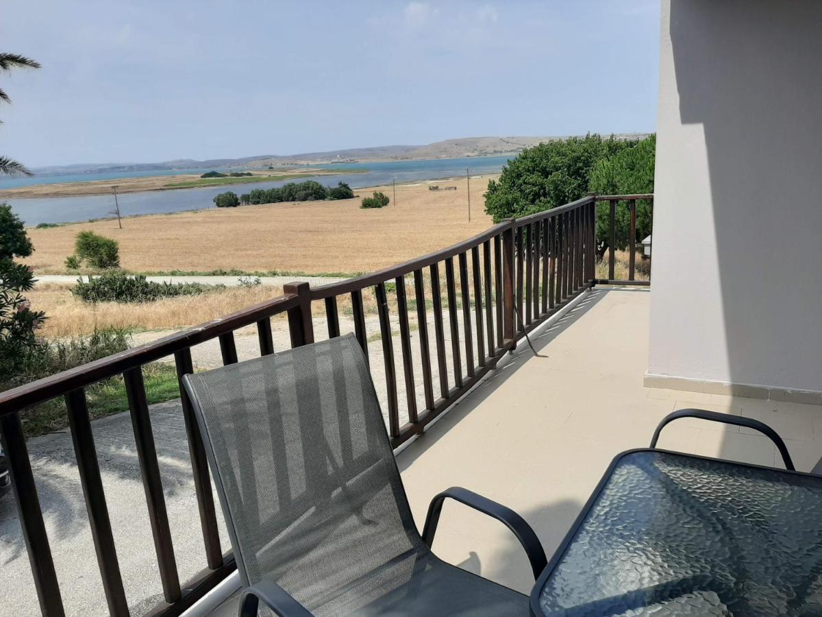 Σιντηίς- Sinties Moúdhros Exterior foto